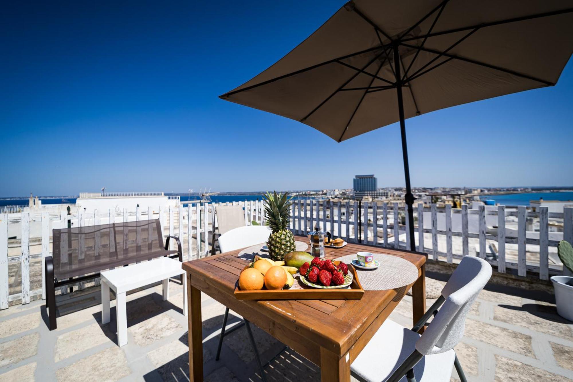 Corte De Maio - Exclusive Terrace - By Click Salento Gallipoli Exterior foto